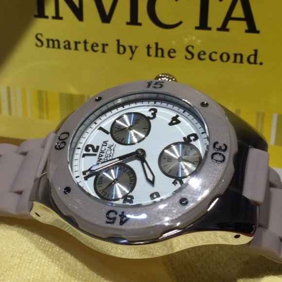 NWT Invicta Multi-Function Grey Silicone Watch